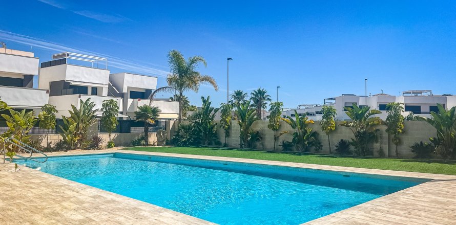 Apartment in San Javier, Murcia, Spain 3 bedrooms, 100 sq.m. No. 193802