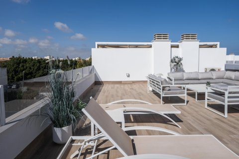 Dzīvoklis pārdošanā Pilar de la Horadada, Alicante, Spānijā 2 istabas, 70 m2 Nr. 193801 - attēls 4