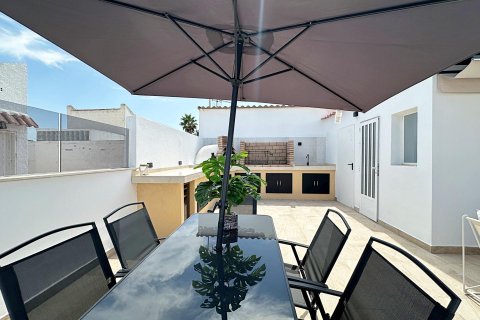 Townhouse for sale in Torrevieja, Alicante, Spain 3 bedrooms, 180 sq.m. No. 193805 - photo 24