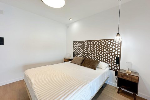 Townhouse for sale in Torrevieja, Alicante, Spain 3 bedrooms, 180 sq.m. No. 193805 - photo 14