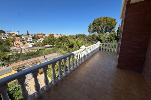 Villa for sale in Los Balcones, Alicante, Spain 2 bedrooms,  No. 161494 - photo 18