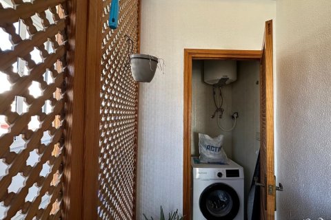 Lägenhet till salu i Torrevieja, Alicante, Spanien 2 sovrum, 119 kvm. Nr. 161491 - foto 30