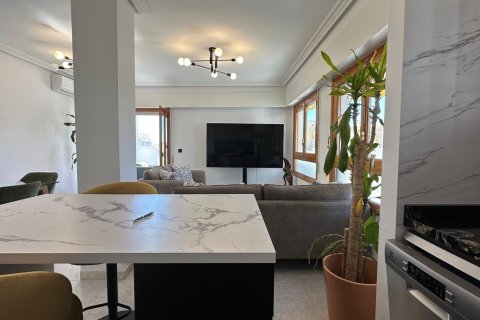 Lägenhet till salu i Torrevieja, Alicante, Spanien 2 sovrum, 119 kvm. Nr. 161491 - foto 9