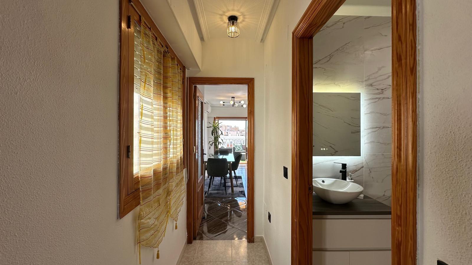 Wohnung in Torrevieja, Alicante, Spanien 2 Schlafzimmer, 119 m2 Nr. 161491