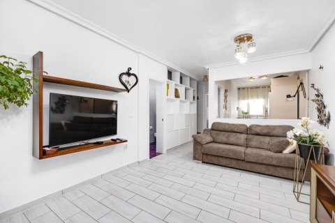 Kaupunkipientalo myytävänä Torrevieja, Alicante, Espanja, 3 makuuhuonetta, 67 m2 No. 161493 - kuva 5