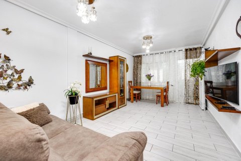 Kaupunkipientalo myytävänä Torrevieja, Alicante, Espanja, 3 makuuhuonetta, 67 m2 No. 161493 - kuva 4