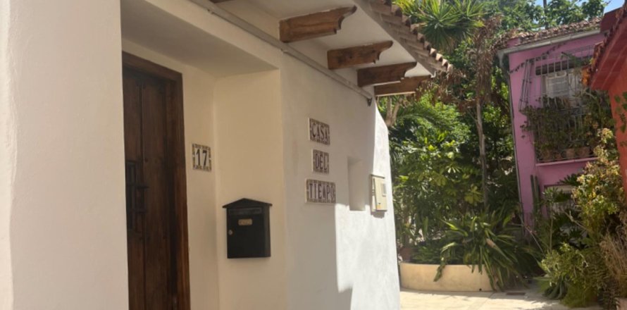 House à Villajoyosa, Alicante, Espagne 75 m2 No. 177876