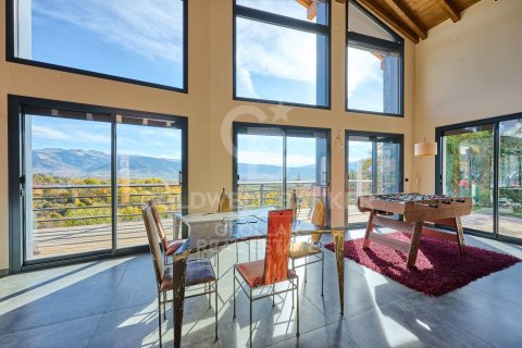 Kolmio myytävänä Espanja, 4 makuuhuonetta, 320 m2 No. 160105 - kuva 7