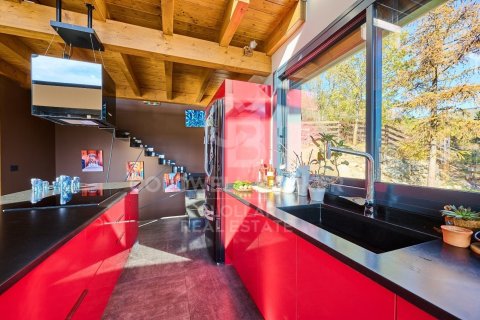 Kolmio myytävänä Espanja, 4 makuuhuonetta, 320 m2 No. 160105 - kuva 16