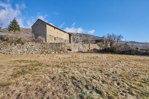 House for sale in Spain 1 bedroom, 1300 sq.m. No. 160101 - photo 3