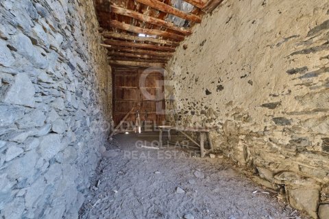 House for sale in Spain 1 bedroom, 1300 sq.m. No. 160101 - photo 4