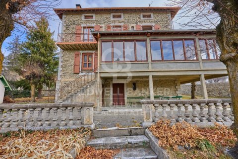 House for sale in Spain 9 bedrooms, 580 sq.m. No. 160102 - photo 5