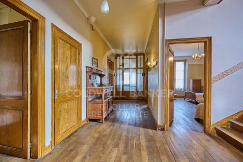 House for sale in Spain 9 bedrooms, 580 sq.m. No. 160102 - photo 6