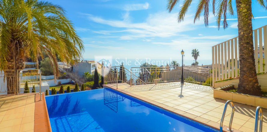 Hus i Lloret de Mar, Girona, Spanien 3 sovrum, 321 kvm. Nr. 166473