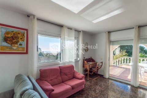 Hus till salu i Lloret de Mar, Girona, Spanien 7 sovrum, 259 kvm. Nr. 166468 - foto 8