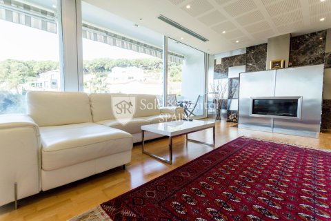 Hus till salu i Lloret de Mar, Girona, Spanien 4 sovrum, 240 kvm. Nr. 166469 - foto 26