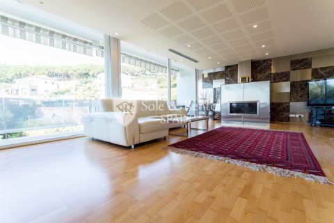 Hus till salu i Lloret de Mar, Girona, Spanien 4 sovrum, 240 kvm. Nr. 166469 - foto 29