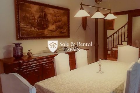 House for sale in Lloret de Mar, Girona, Spain 6 bedrooms, 240 sq.m. No. 166467 - photo 7