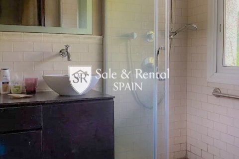 House for sale in Lloret de Mar, Girona, Spain 6 bedrooms, 240 sq.m. No. 166467 - photo 23