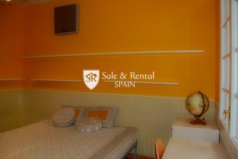 House for sale in Lloret de Mar, Girona, Spain 6 bedrooms, 240 sq.m. No. 166467 - photo 29