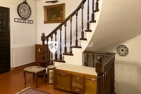 House for sale in Lloret de Mar, Girona, Spain 6 bedrooms, 240 sq.m. No. 166467 - photo 15