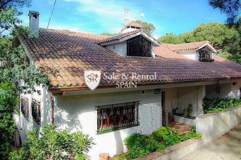 House for sale in Lloret de Mar, Girona, Spain 6 bedrooms, 240 sq.m. No. 166467 - photo 18