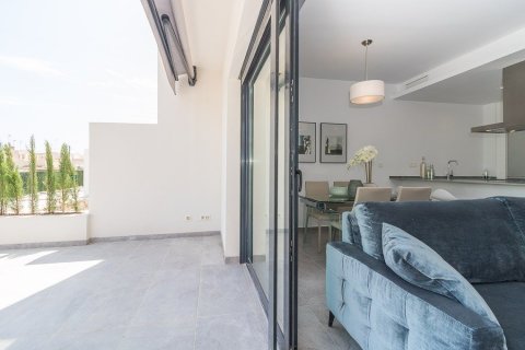 Bungalo pārdošanā Los Balcones, Alicante, Spānijā 3 istabas, 82 m2 Nr. 190998 - attēls 13