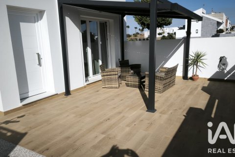 House à vendre à Lepe, Huelva, Espagne, 3 chambres, 130 m2 No. 188119 - photo 15