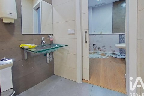 Propiedad comercial en venta en Elche, Alicante, España 5 dormitorios, 143 m2 No. 188120 - foto 22