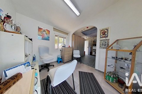 House for sale in Elche, Alicante, Spain 4 bedrooms, 313 sq.m. No. 188121 - photo 30
