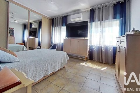 House for sale in Elche, Alicante, Spain 4 bedrooms, 313 sq.m. No. 188121 - photo 20