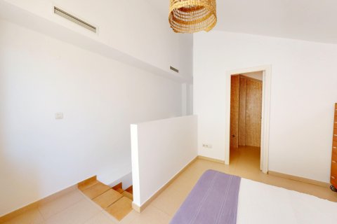 Huoneisto myytävänä Valencia, Espanja, 3 makuuhuonetta, 92 m2 No. 149530 - kuva 28