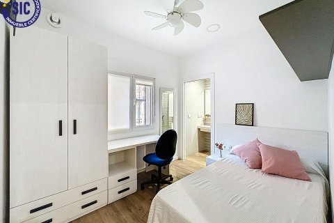 Apartament w Valencia, Hiszpania 3 sypialnie, 69 mkw. nr 149529 – zdjęcie 10