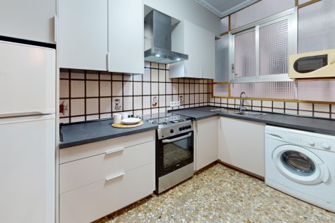 Huoneisto myytävänä Valencia, Espanja, 3 makuuhuonetta, 73 m2 No. 149531 - kuva 12