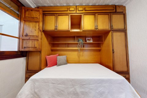 Huoneisto myytävänä Valencia, Espanja, 3 makuuhuonetta, 73 m2 No. 149531 - kuva 25