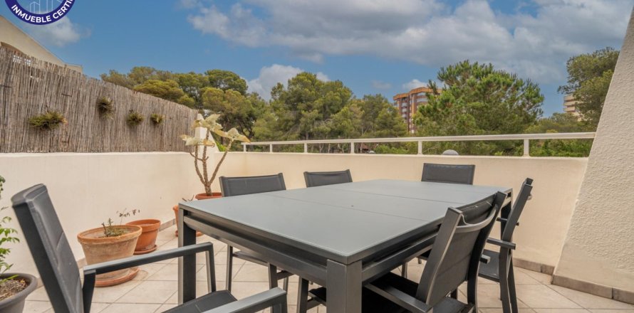 Appartamento a Valencia, Spagna 4 camere da letto, 112 mq. N° 149525