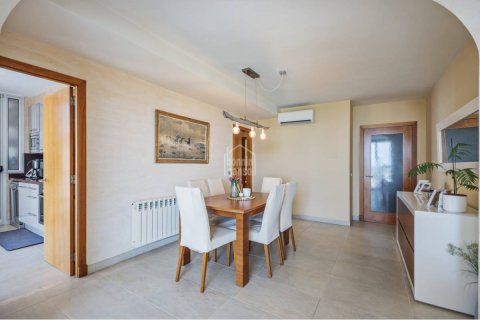 Wohnung zum Verkauf in Mahon, Menorca, Spanien 4 Schlafzimmer, 128 m2 Nr. 186929 - Foto 5