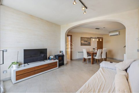 Wohnung zum Verkauf in Mahon, Menorca, Spanien 4 Schlafzimmer, 128 m2 Nr. 186929 - Foto 2