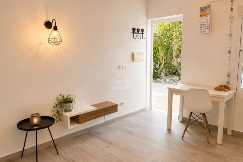 Dzīvoklis pārdošanā Sant Lluis, Menorca, Spānijā 1 istaba, 40 m2 Nr. 186930 - attēls 2