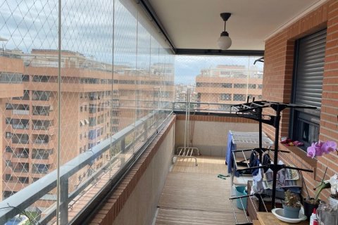 Apartment for sale Valencia, Spain 3 bedrooms, 320 sq.m. No. 133323 - photo 2