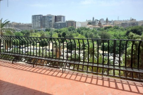 Gewerbeimmobilien zum Verkauf Valencia, Spanien 4 Schlafzimmer, 185 m2 Nr. 133326 - Foto 3
