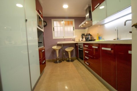 Apartment à vendre Valencia, Espagne, 4 chambres, 115 m2 No. 133321 - photo 7