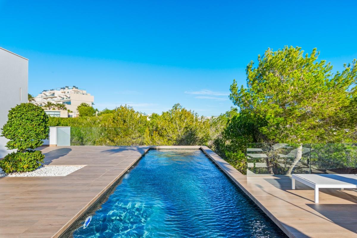Villa in Alicante, Spain 4 bedrooms, 131 sq.m. No. 149128