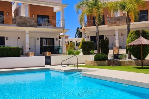 Вилла в Сьюдад Кесада, Аликанте, Испания 3 спальни, 141м2 №149129