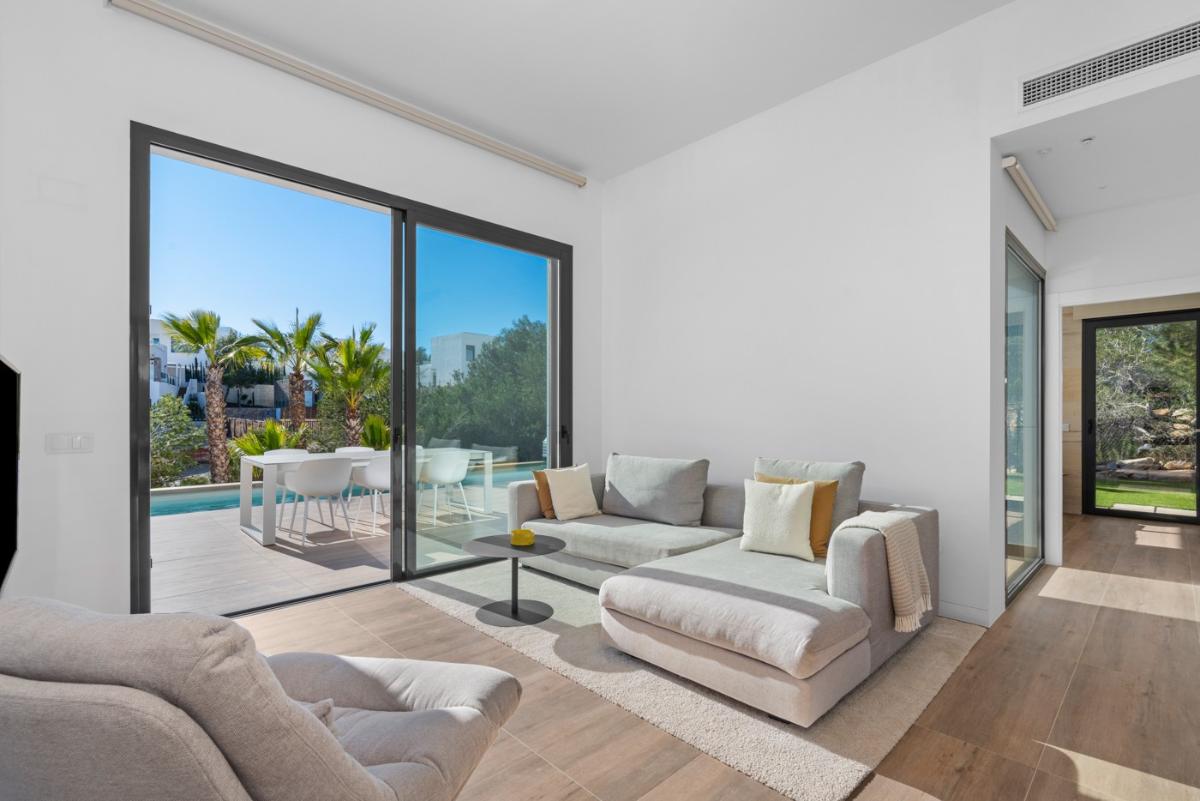 Villa Alicante, Spānijā 4 istabas, 193 m2 Nr. 149127