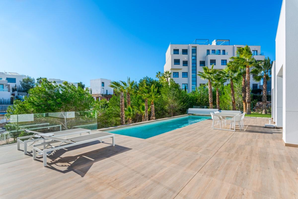 Villa Alicante, Spānijā 4 istabas, 193 m2 Nr. 149127