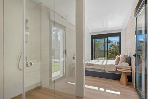 Villa for sale in Alicante, Spain 4 bedrooms, 193 sq.m. No. 149127 - photo 28