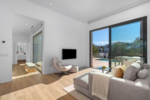 Villa for sale in Alicante, Spain 4 bedrooms, 193 sq.m. No. 149127 - photo 17