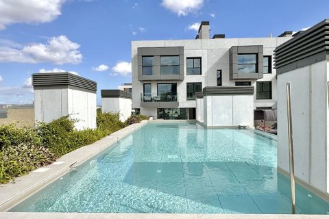 Продажа квартиры в Майорка, Испания 2 спальни, 95м2 №143927 - фото 23