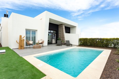 Huoneisto myytävänä Alicante, Espanja, 3 makuuhuonetta, 105 m2 No. 156333 - kuva 12